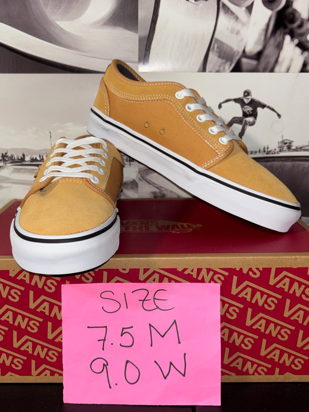 Vans Chukka Low sz 7.5 Men’s 9.0 Woman